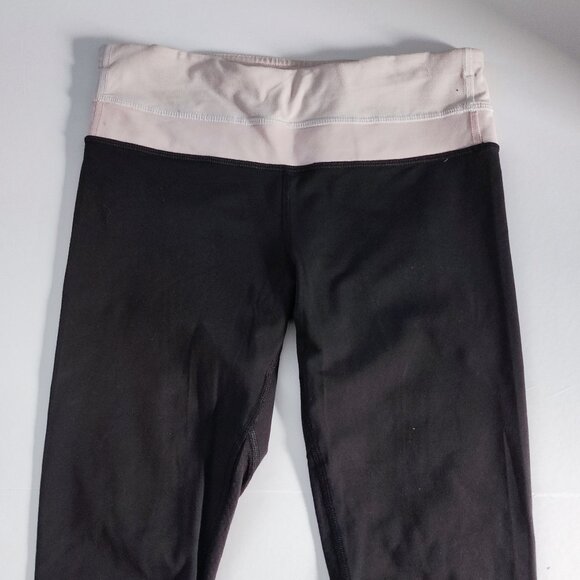 Lululemon athletic wear leggings black with white & pink pattern women's size 4 - Picture 2 of 12